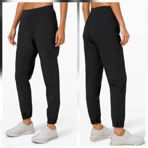 Lululemon Black Adapted State Jogger Size 4